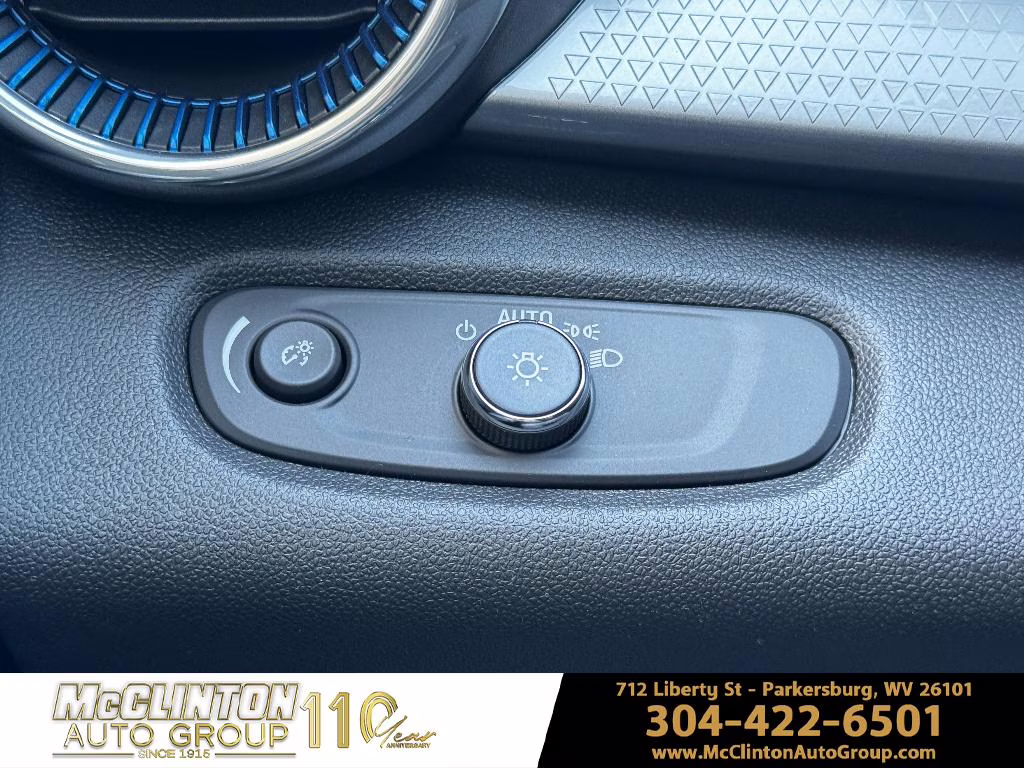 2026 Mosaic Black Metallic Chevrolet Trax LT FWD SUV