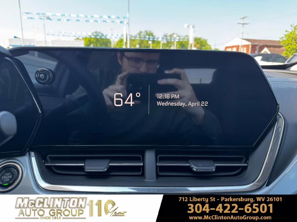 2026 Mosaic Black Metallic Chevrolet Trax LT FWD SUV