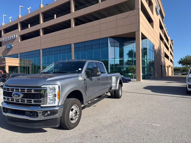 2024 Iconic Silver Metallic Ford Super Duty F-350 DRW XLT Crew Cab Pickup 4X4 Truck