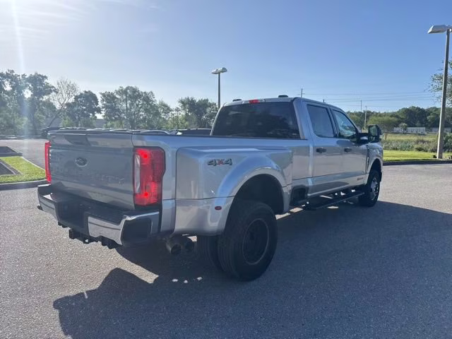 2024 Iconic Silver Metallic Ford Super Duty F-350 DRW XLT Crew Cab Pickup 4X4 Truck
