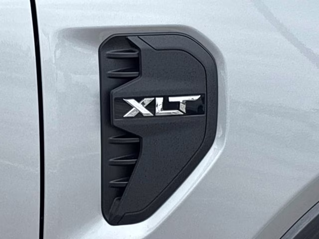 2024 Silver Metallic Ford Ranger XLT 4X4 Truck