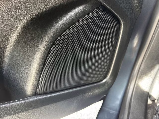 2024 Blue Metallic Ford Edge SE AWD SUV