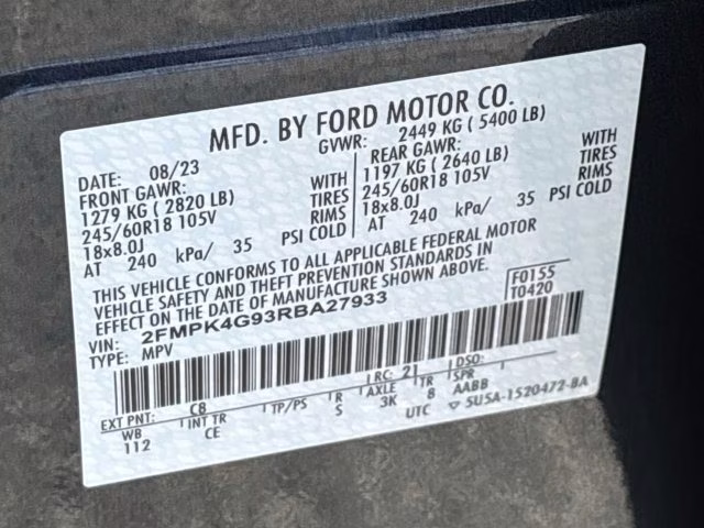2024 Blue Metallic Ford Edge SE AWD SUV