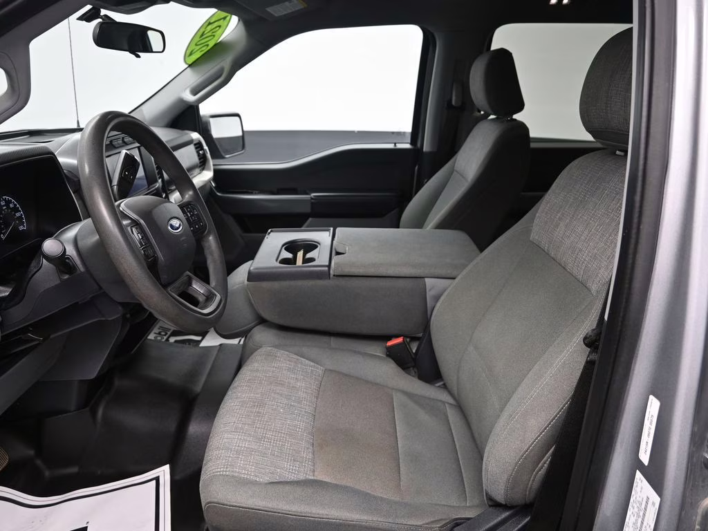 2021 Silver Metallic Ford F-150 XLT 4X4 Truck