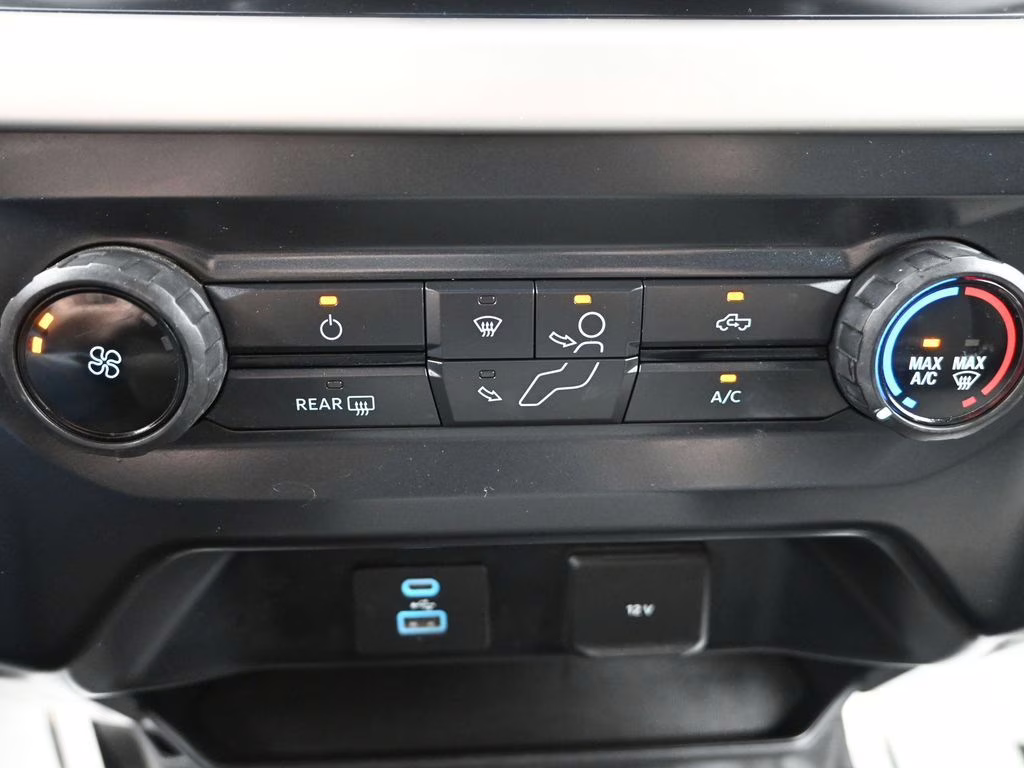 2021 Silver Metallic Ford F-150 XLT 4X4 Truck