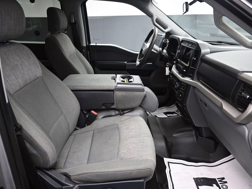 2021 Silver Metallic Ford F-150 XLT 4X4 Truck