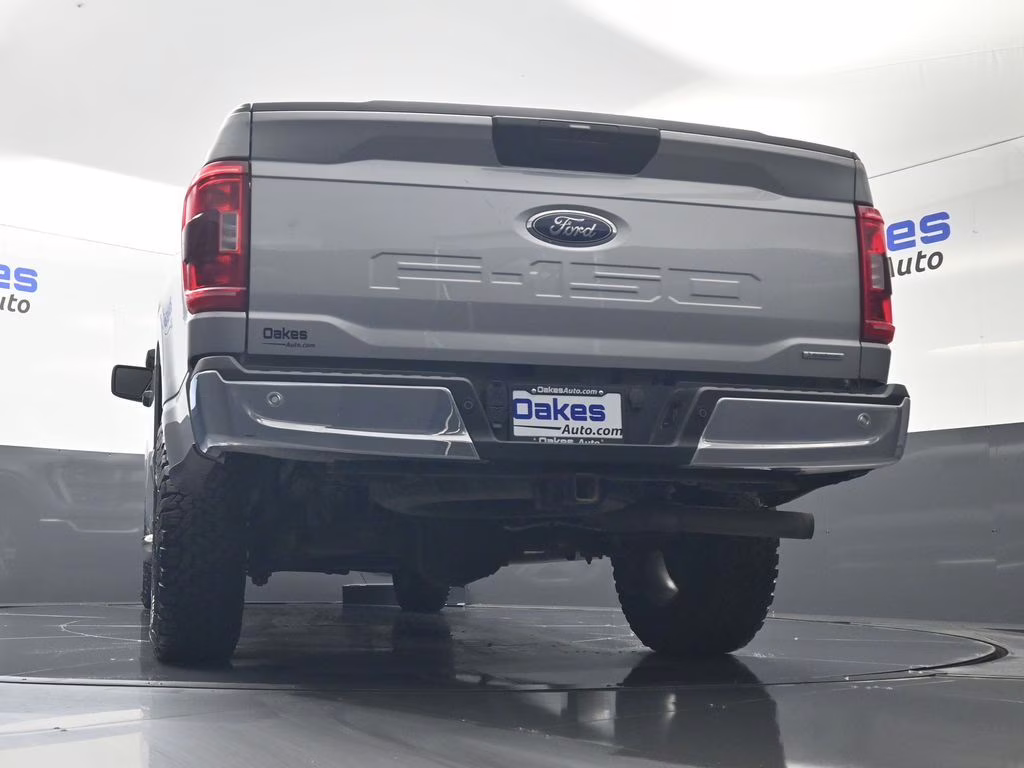 2021 Silver Metallic Ford F-150 XLT 4X4 Truck