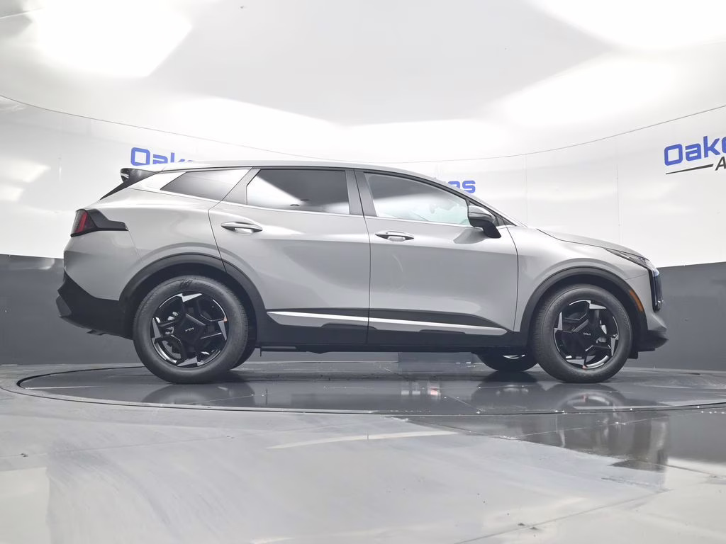 2026 Wolf Gray Kia Sportage EX FWD SUV