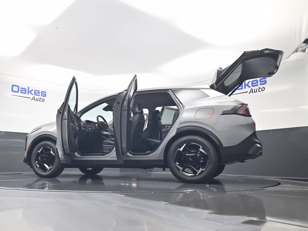 2026 Wolf Gray Kia Sportage EX FWD SUV