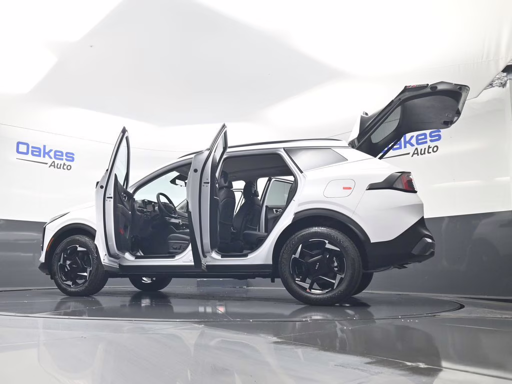 2026 Glacial White Pearl Kia Sportage EX AWD SUV