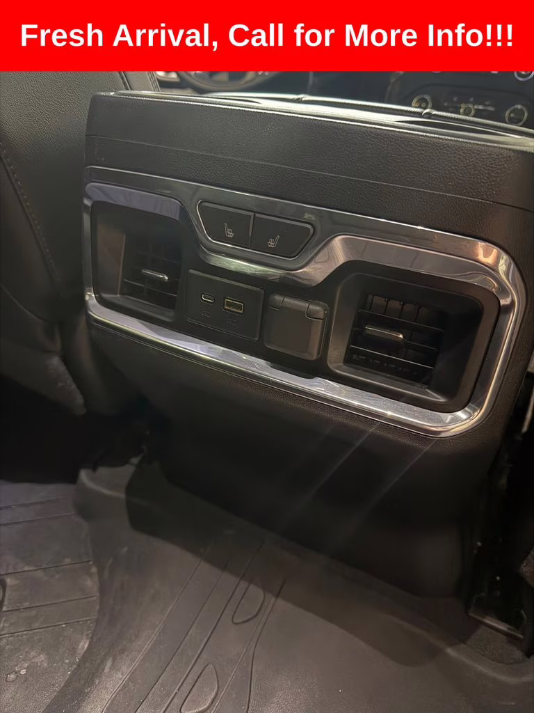 2019 Iridescent Pearl Tricoat Chevrolet Silverado 1500 High Country 4X4 Truck