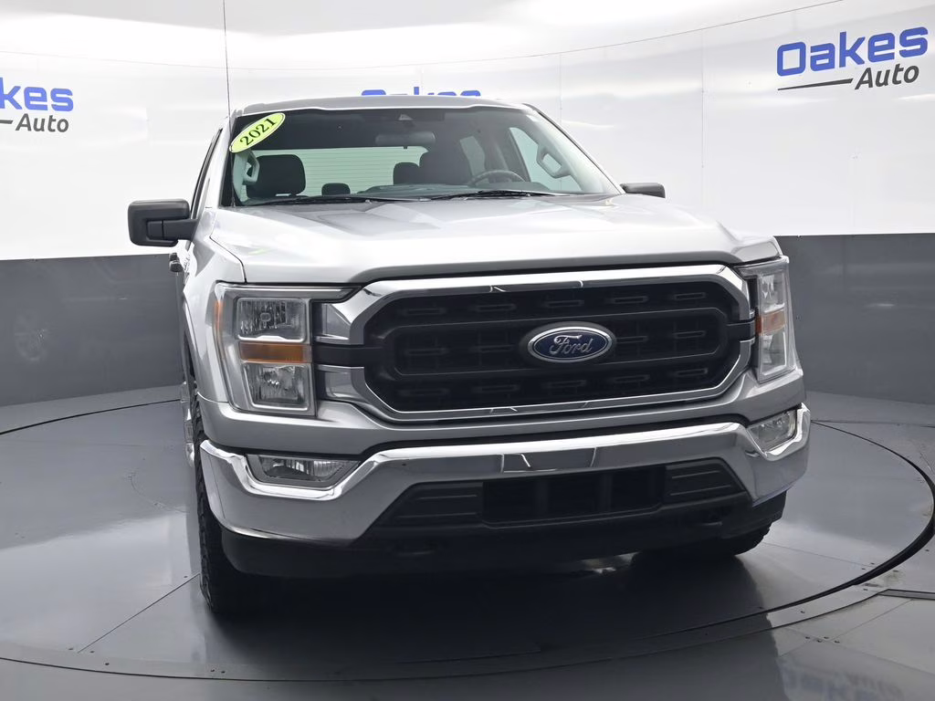 2021 Silver Metallic Ford F-150 XLT 4X4 Truck