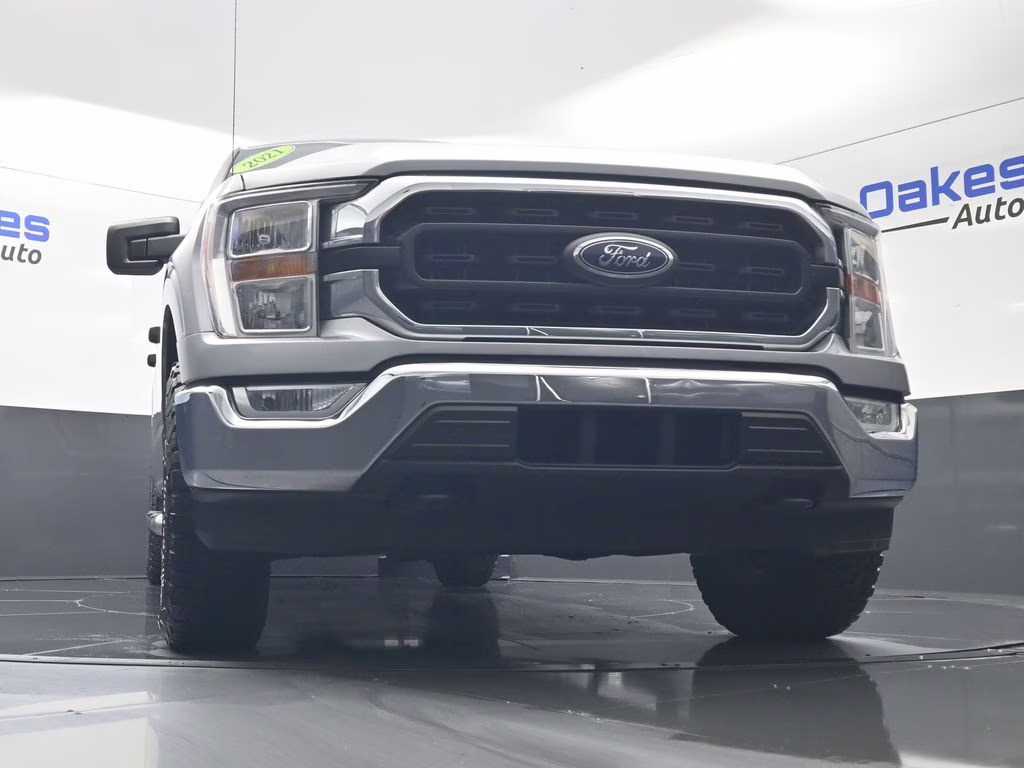 2021 Silver Metallic Ford F-150 XLT 4X4 Truck
