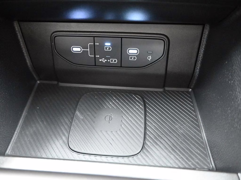 2026 Ebony Black Kia Sportage EX FWD SUV