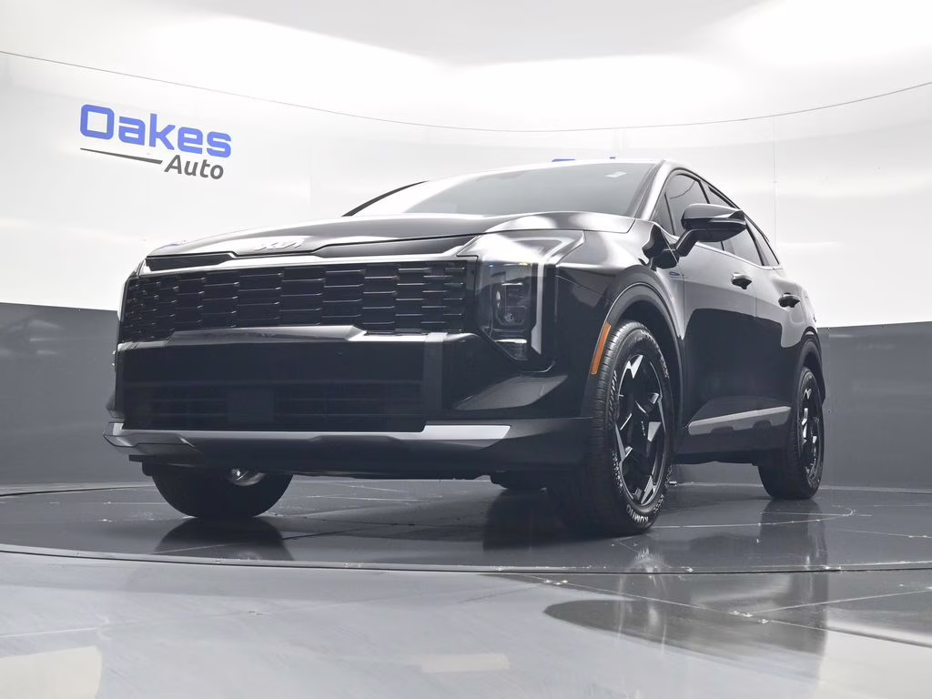 2026 Ebony Black Kia Sportage EX FWD SUV