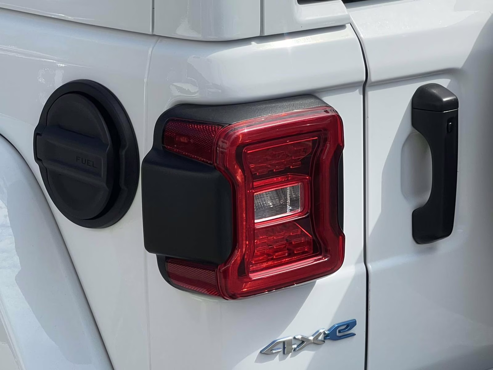 2023 White Jeep Wrangler 4xe Sahara 4x4 4X4 SUV