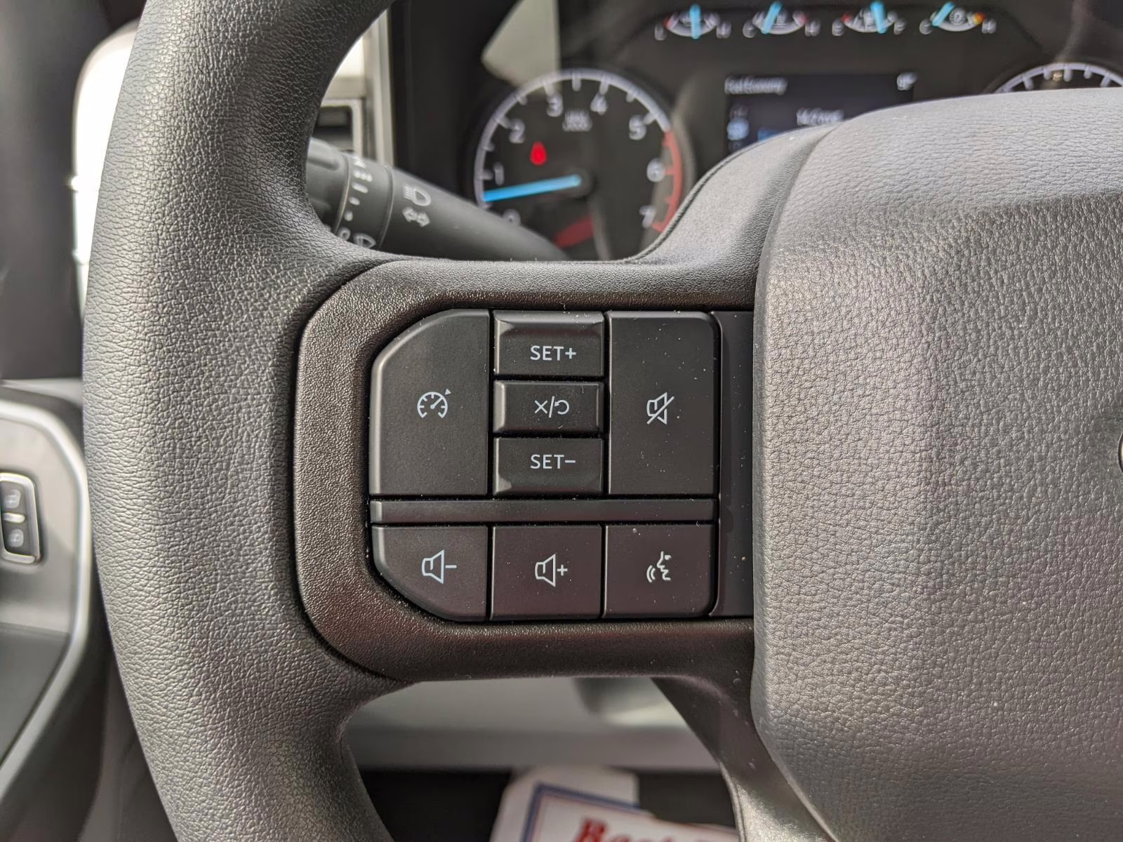 2026 Oxford White Ford Super Duty F-250 SRW XL 4X4 Truck