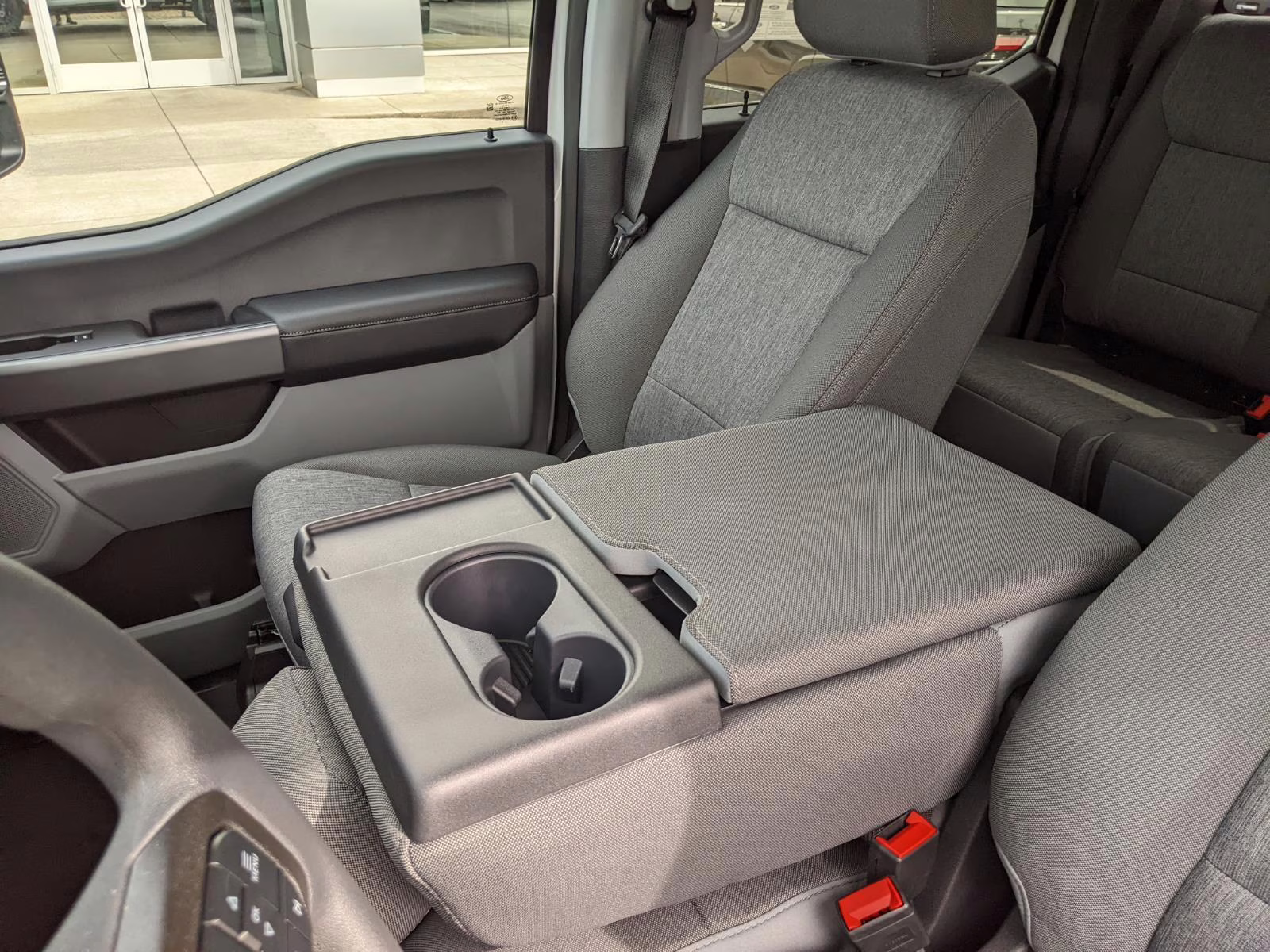 2026 Oxford White Ford Super Duty F-250 SRW XL 4X4 Truck