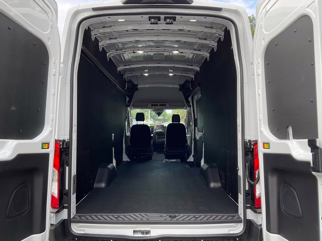 2026 Oxford White Ford Transit-350 Base RWD Van
