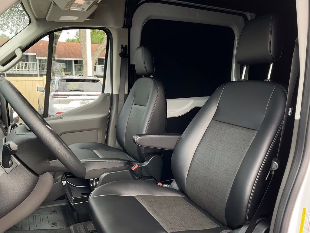 2026 Oxford White Ford Transit-350 Base RWD Van