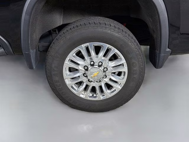 2022 Black Chevrolet Silverado 2500HD High Country 4X4 Truck