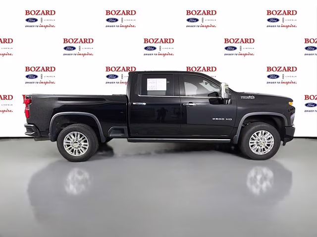 2022 Black Chevrolet Silverado 2500HD High Country 4X4 Truck