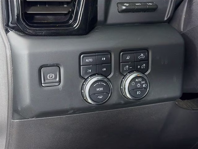2024 Summit White GMC Sierra 1500 AT4X 4X4 Truck