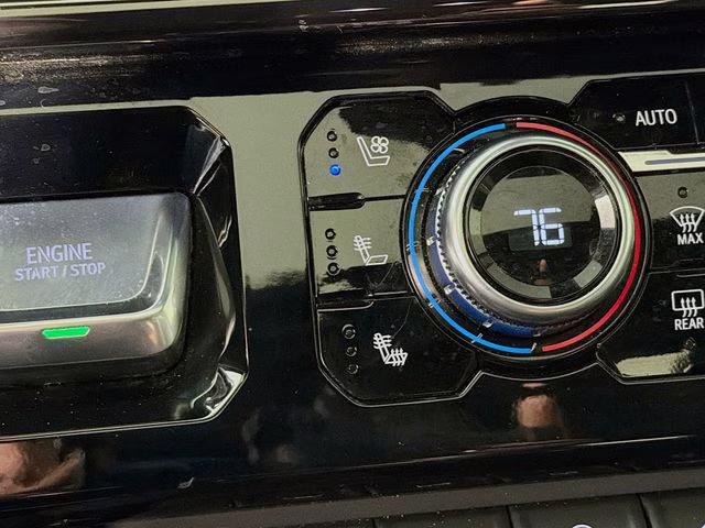 2024 Summit White GMC Sierra 1500 AT4X 4X4 Truck