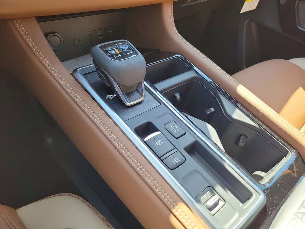 2026 White Pearl Nissan Pathfinder Platinum FWD SUV