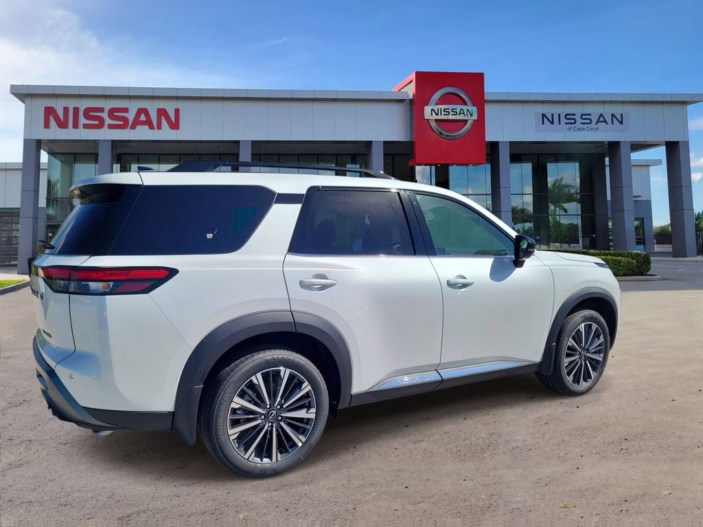 2026 White Pearl Nissan Pathfinder Platinum FWD SUV