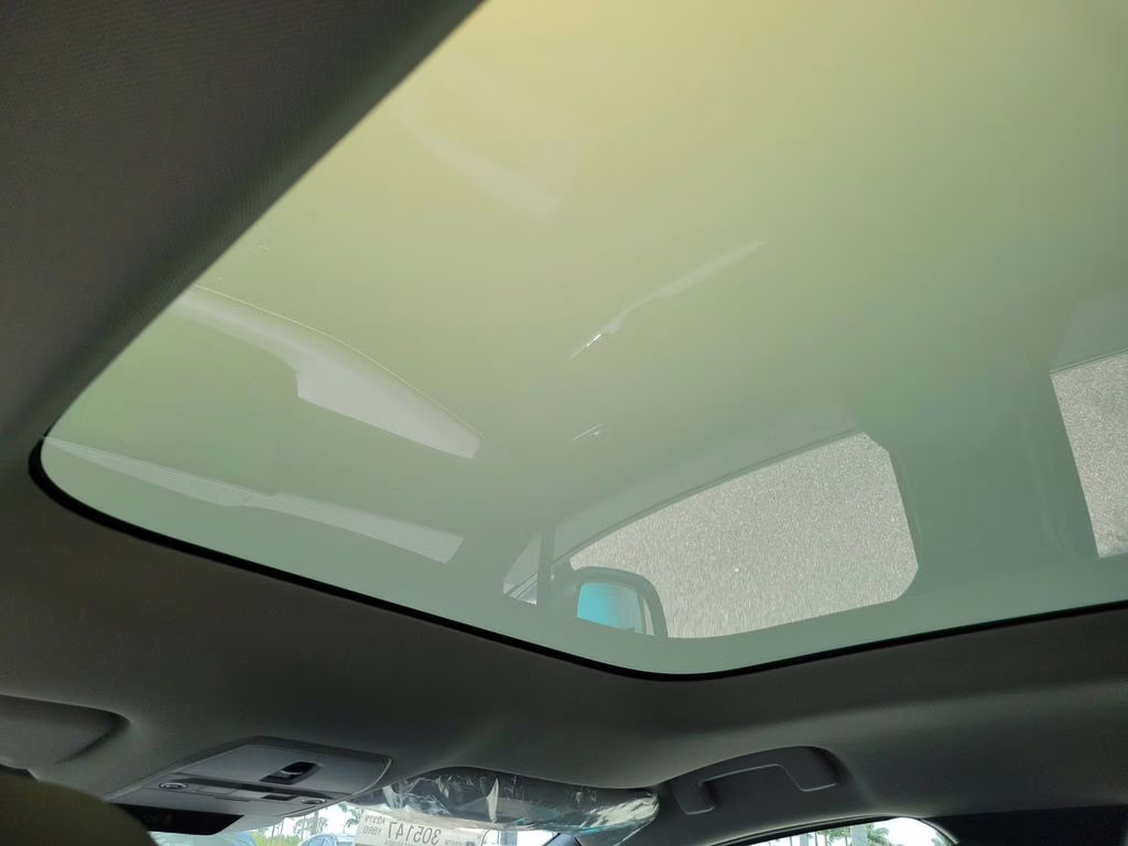 2026 Blue Pearl Nissan LEAF PLATINUM+ FWD SUV