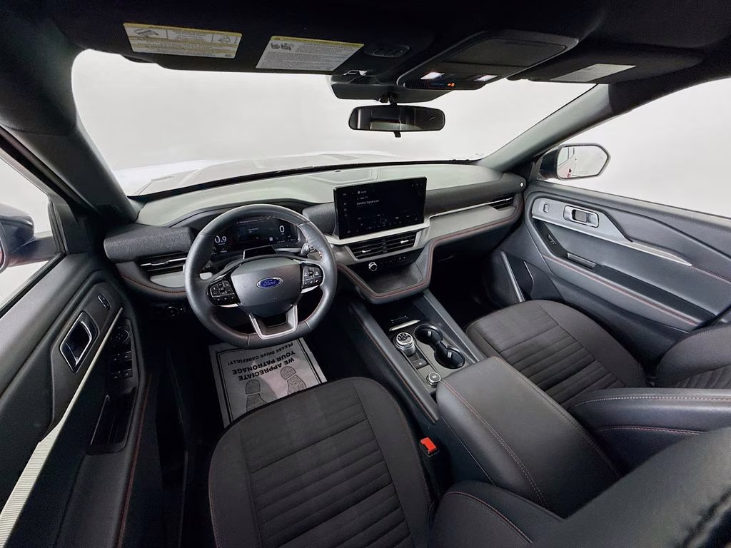 2025 Red Metallic Ford Explorer ST-Line 4X4 SUV