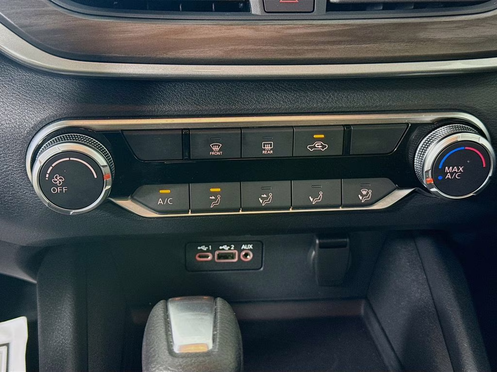 2025 Gun Metallic Nissan Altima 2.5 SV FWD Sedan