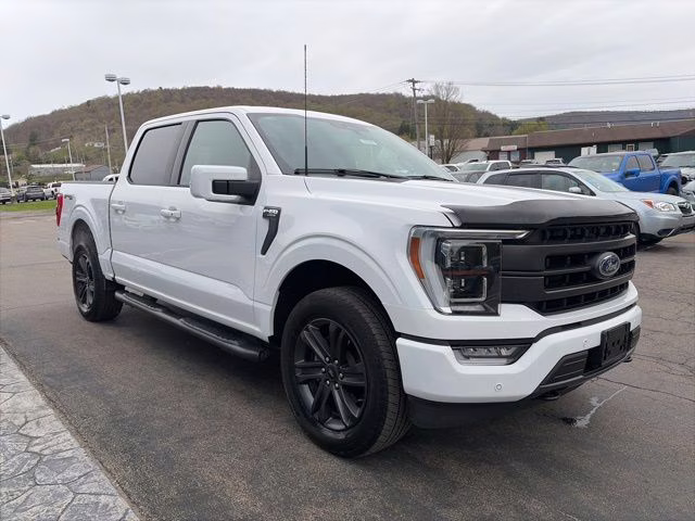 2023 Oxford White Ford F-150 Lariat 4X4 Truck