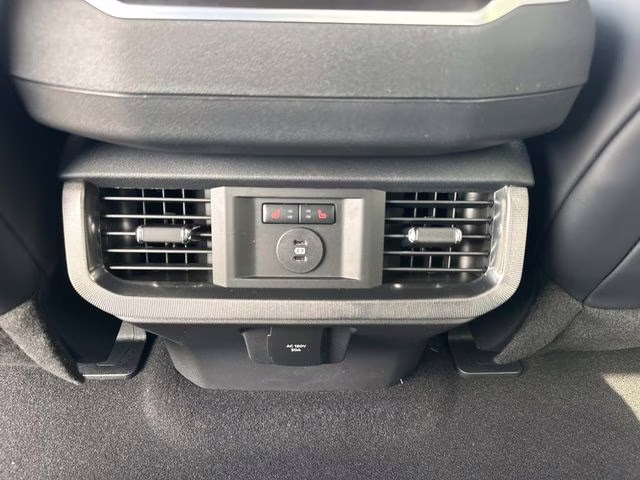 2026 Avalanche Ford F-150 Platinum 4X4 Truck