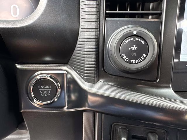 2026 Avalanche Ford F-150 Platinum 4X4 Truck