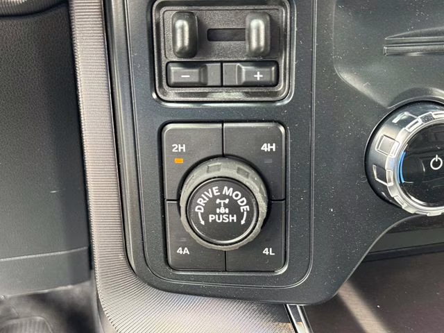 2026 Avalanche Ford F-150 Platinum 4X4 Truck
