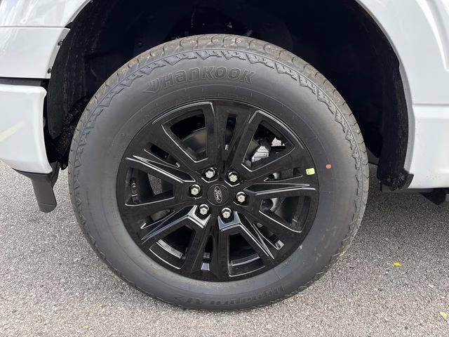 2026 Avalanche Ford F-150 Platinum 4X4 Truck