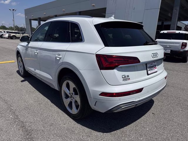 2021 Glacier White Audi Q5 45 Premium Plus AWD SUV