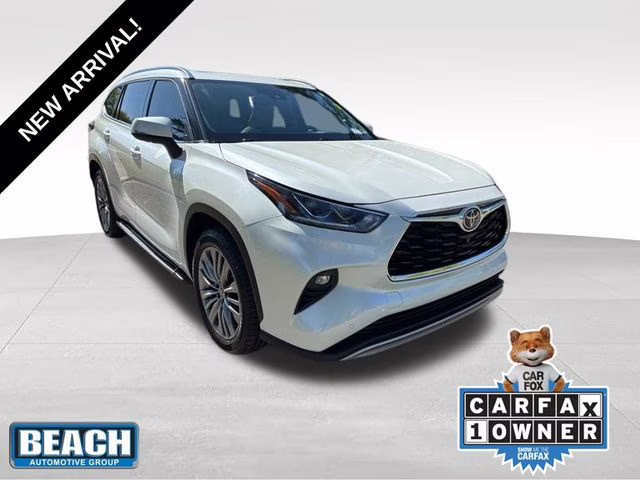 2021 Blizzard Pearl Toyota Highlander Platinum FWD SUV
