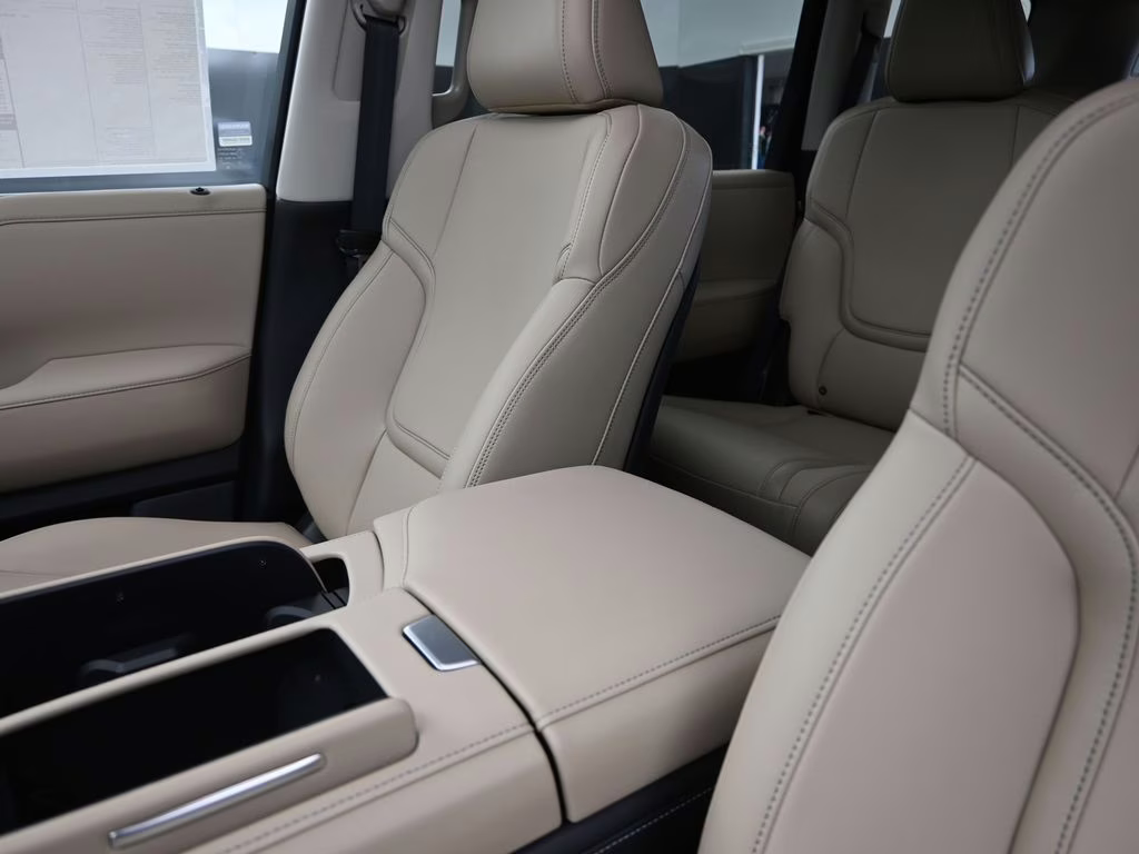 2026 Radiant White INFINITI QX80 PURE RWD SUV