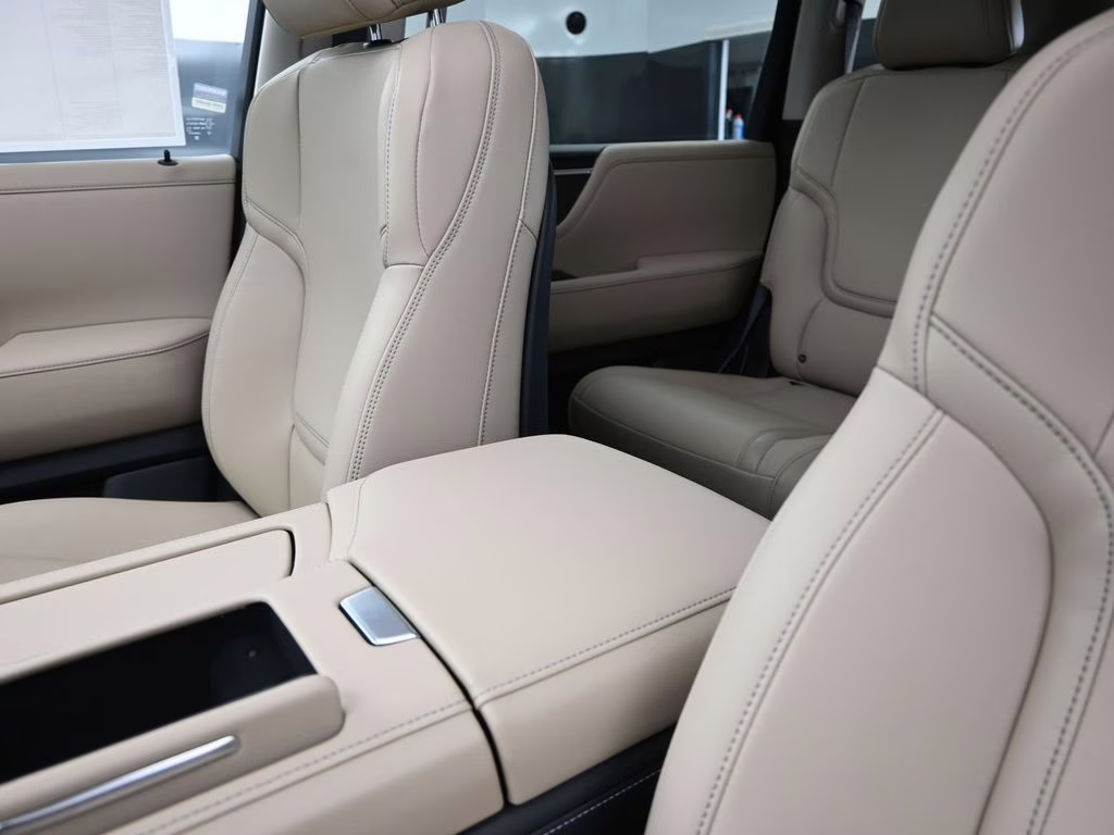 2026 Radiant White INFINITI QX80 PURE RWD SUV