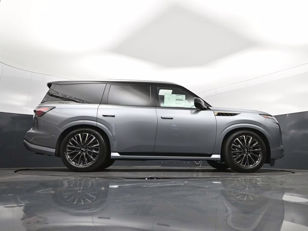 2026 Dynamic Metal/Black Obsidian INFINITI QX80 AUTOGRAPH 4X4 SUV