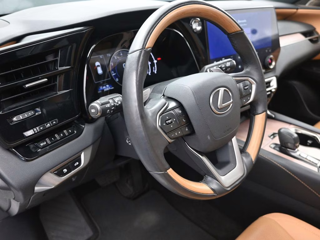 2024 White Pearl Lexus RX 350 Premium FWD SUV
