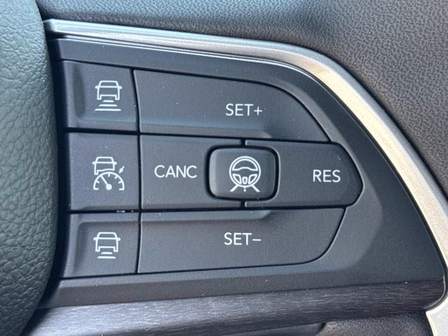 2026 Baltic Gray Metallic Clearcoat Jeep Grand Cherokee Limited Reserve 4X4 SUV