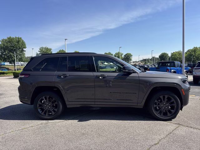2026 Baltic Gray Metallic Clearcoat Jeep Grand Cherokee Limited Reserve 4X4 SUV