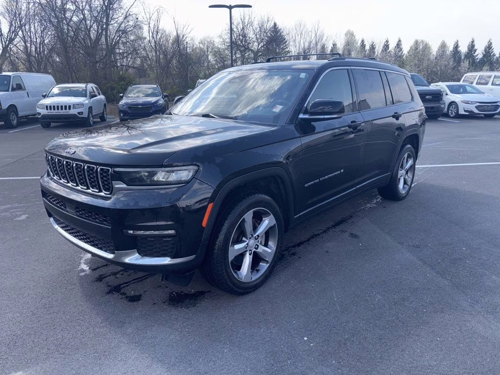 2021 Diamond Black Crystal Pearlcoat Jeep Grand Cherokee L Limited 4X4 SUV