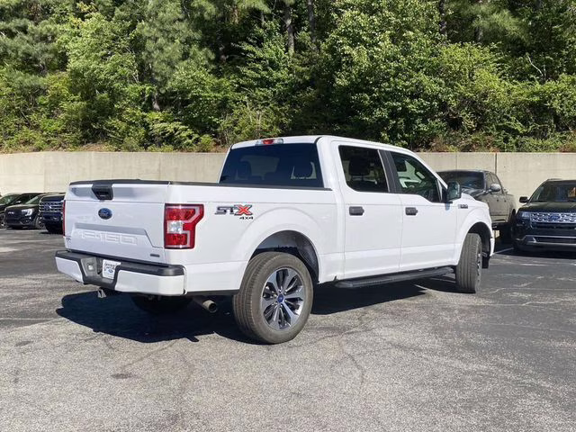 2019 Oxford White Ford F-150 XL 4X4 Truck