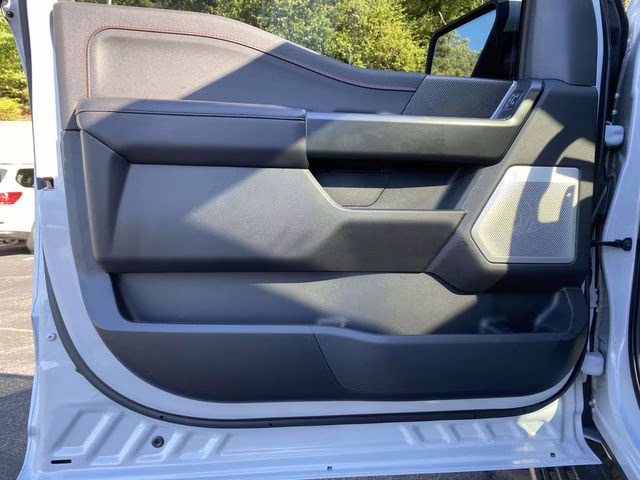 2025 Space White Metallic Ford F-150 Raptor 4X4 Truck