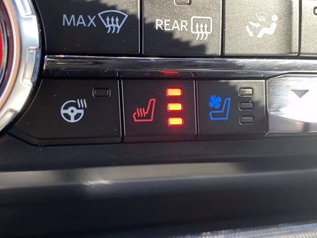 2025 Space White Metallic Ford F-150 Raptor 4X4 Truck